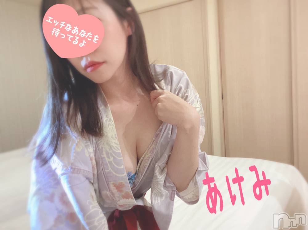 松本発デリヘルRevolution(レボリューション) あけみ☆Ｇ乳美人受付嬢(27)の11月12日写メブログ「出勤しました！」