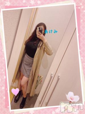 松本発デリヘル Revolution(レボリューション) あけみ☆Ｇ乳美人受付嬢(27)の11月10日写メブログ「明日は12時から」