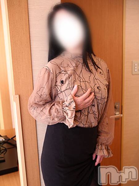 佐久発人妻デリヘル(サクウエダヒトヅマタイ)の2023年6月24日お店速報「人気の新人奥様も出勤中！！」