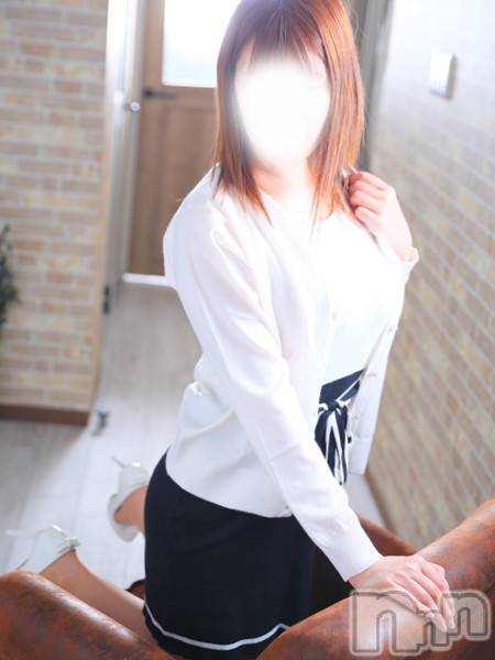佐久発人妻デリヘル(サクウエダヒトヅマタイ)の2023年8月11日お店速報「人気の新人奥様も出勤中！！」