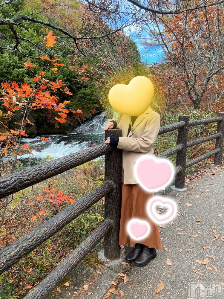 三条デリヘル人妻じゅんちゃん-出稼ぎ0！地元の奥様専門-(ヒトヅマジュンチャン) 日向るり☆リピ率90％の美人奥様(45)の11月10日写メブログ「何の日！？」