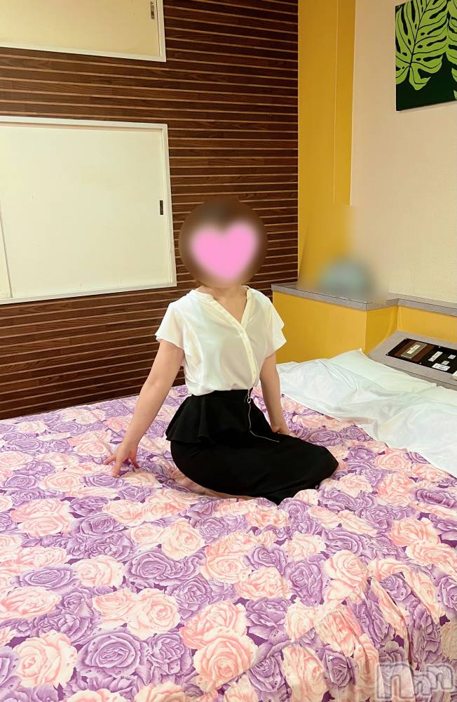 三条デリヘル人妻じゅんちゃん-出稼ぎ0！地元の奥様専門-(ヒトヅマジュンチャン) 日向るり☆リピ率90％の美人奥様(45)の11月16日写メブログ「熟熟💗」