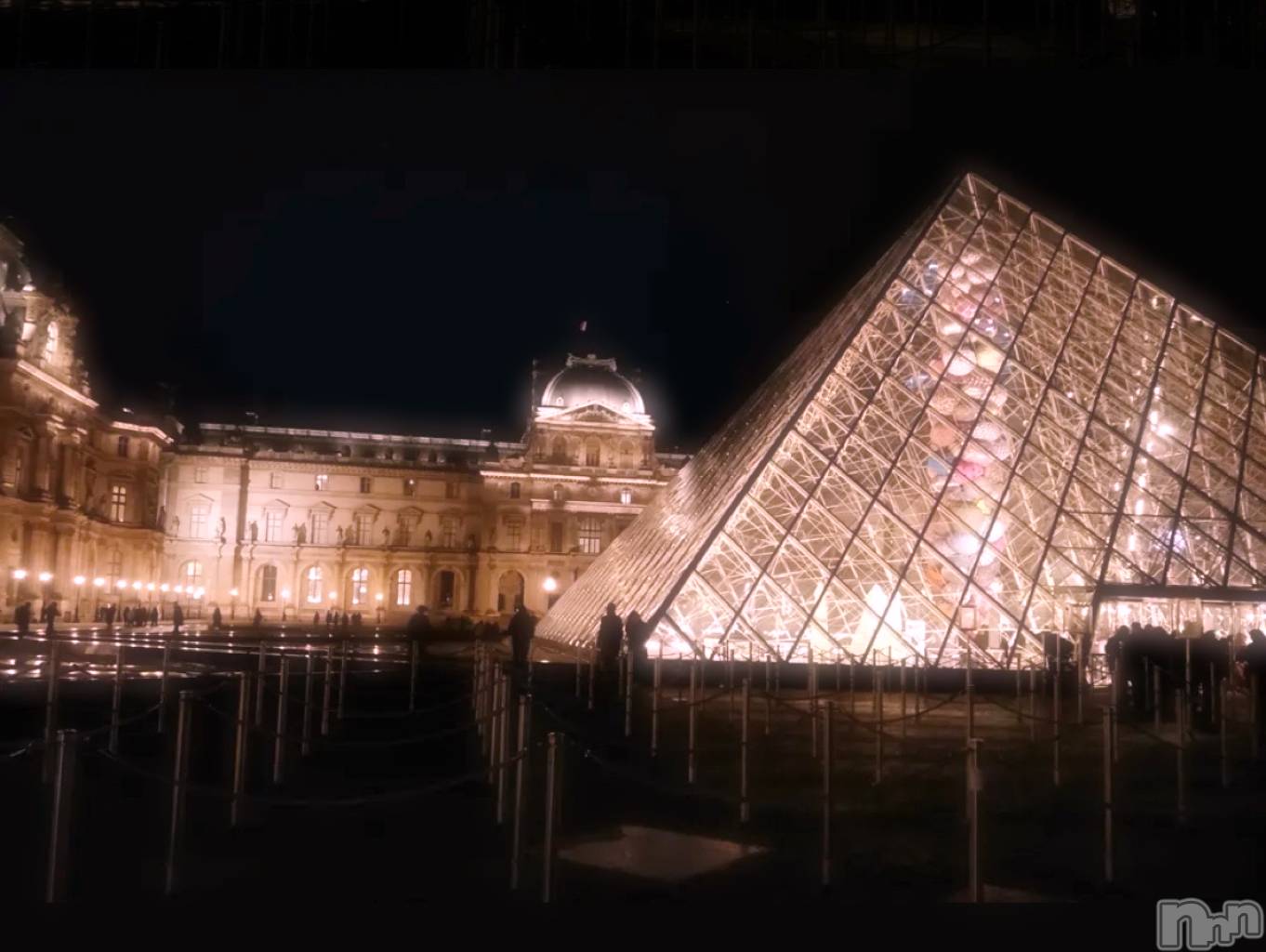 新潟デリヘル人妻楼　新潟店(ヒトヅマロウ　ニイガタテン)歌春(38)の2026年3月3日写メブログ「歌春ルーブル美術館の年パスが欲しいお☆」