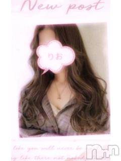 りお(26) 身長164cm、スリーサイズB84(E).W58.H80。上越デリヘル HONEY(ハニー)在籍。