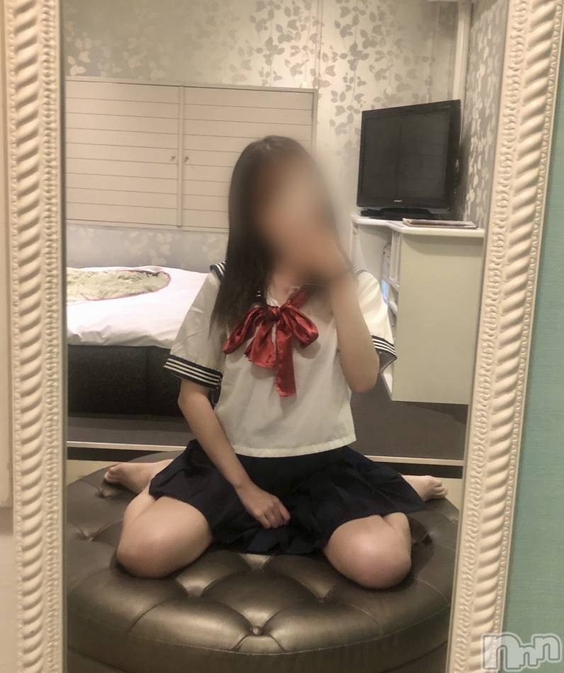 新潟デリヘル(アンフィール)の2022年5月28日お店速報「🔥TIKTOKに出てそうな可愛い美女2人と遊べちゃうんです🔥」