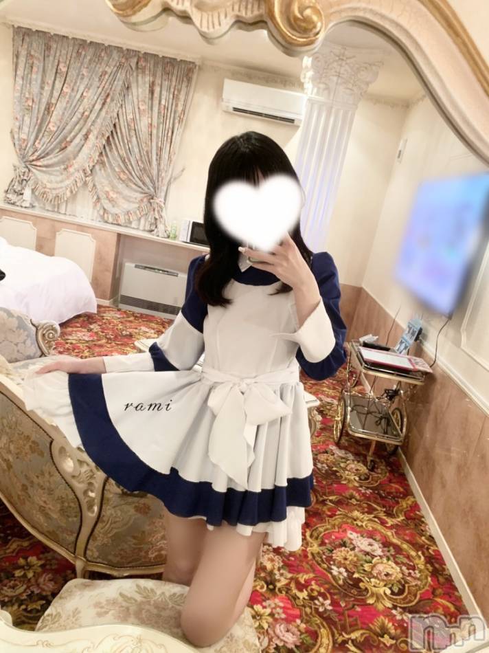 新潟デリヘル(アンフィール)の2022年6月8日お店速報「超人気変エロらみちゃん残す空きが23時半～のみ🔥」