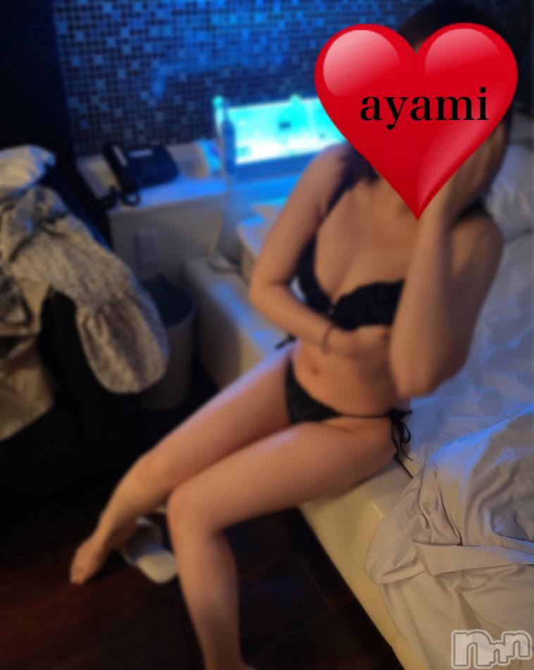 新潟デリヘル(エンドレス)の2022年7月22日お店速報「『激推し🔥🔥』人気急上昇！！アヤミちゃんに空き枠あり！？」