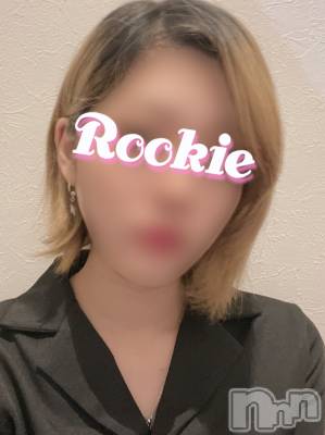 すみれ☆地元新潟激キュート(20) 身長149cm、スリーサイズB82(B).W56.H83。長岡デリヘル ROOKIE(ルーキー)在籍。