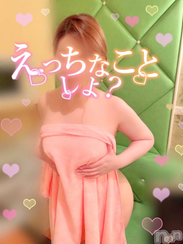 新潟人妻デリヘル新潟の可憐な妻たち～秘密の逢瀬～(ニイガタノカレンナツマタチ～ヒミツノオウセ～) 黒江 しずく(33)の7月6日写メブログ「ポチッとな (*･･)σ💕」