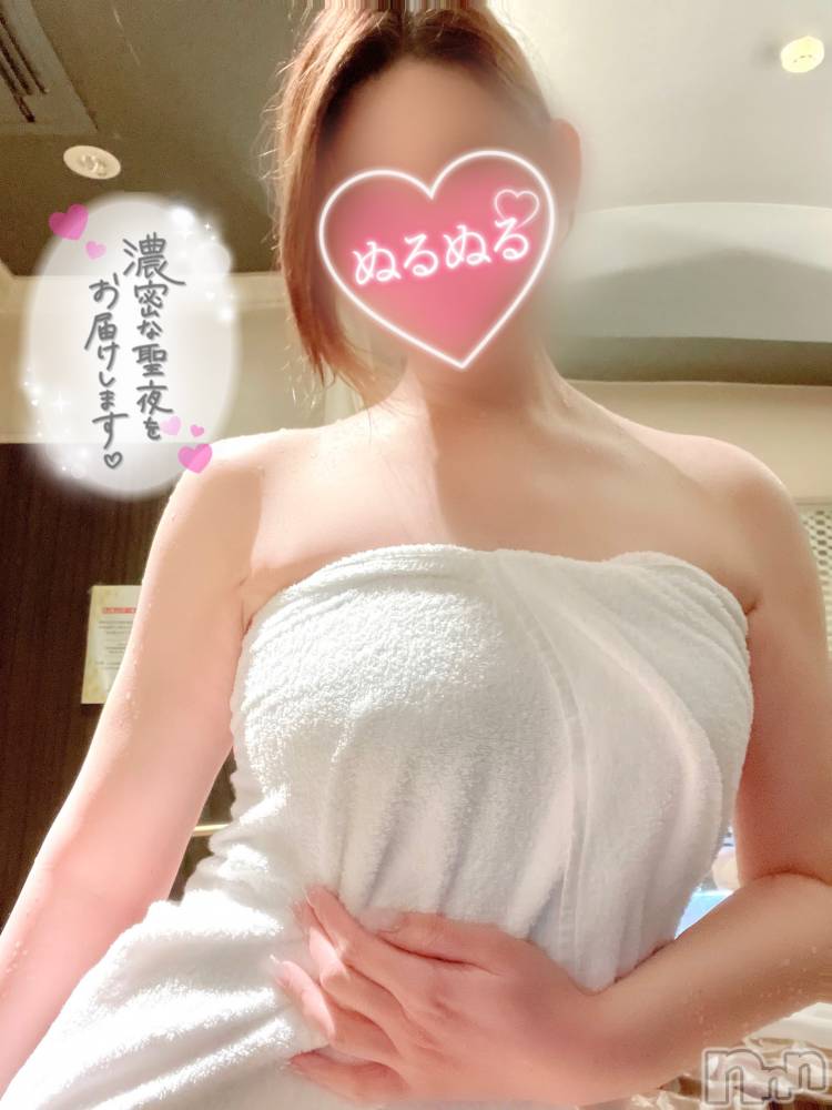 新潟人妻デリヘル新潟の可憐な妻たち～秘密の逢瀬～(ニイガタノカレンナツマタチ～ヒミツノオウセ～) 黒江 しずく(33)の2月17日写メブログ「乳◯ぽちっ👉」