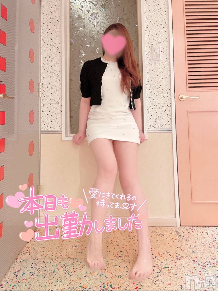 新潟人妻デリヘル新潟の可憐な妻たち～秘密の逢瀬～(ニイガタノカレンナツマタチ～ヒミツノオウセ～) 黒江 しずく(33)の8月22日写メブログ「今日も元気に出勤中💗」