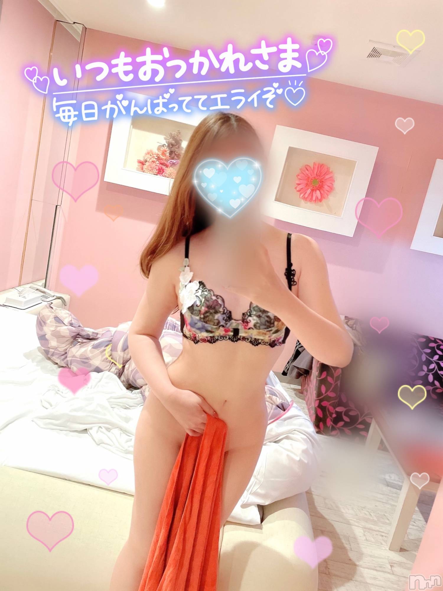 新潟人妻デリヘル新潟の可憐な妻たち～秘密の逢瀬～(ニイガタノカレンナツマタチ～ヒミツノオウセ～)黒江 しずく(33)の2022年12月27日写メブログ「左腕が痛いデス。」