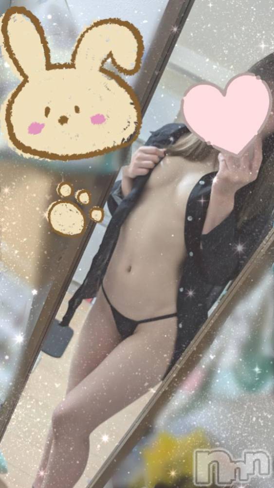 新潟人妻デリヘル一夜妻(イチヤヅマ) あさみ/抜群のスタイル(22)の3月18日写メブログ「出勤しました☺️」