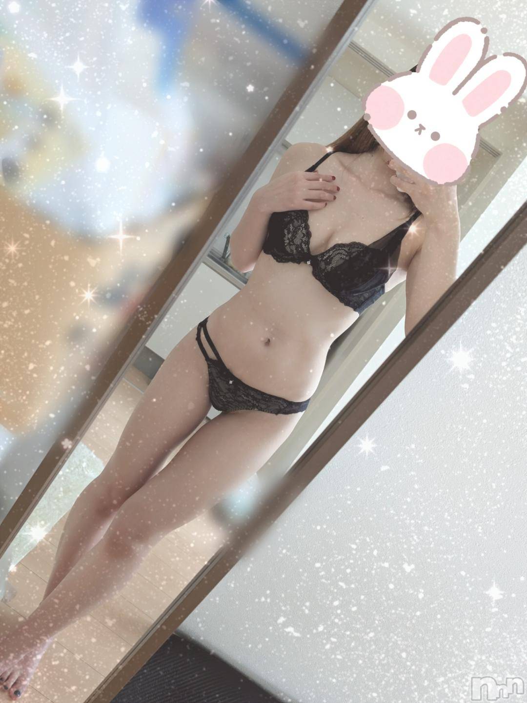 新潟人妻デリヘル一夜妻(イチヤヅマ)あさみ/抜群のスタイル(22)の2024年11月1日写メブログ「事前予約ありがとうございます☺️💞」