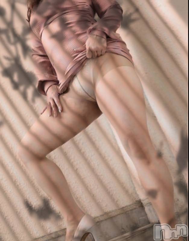 上田発人妻デリヘル人妻華道 上田店(ヒトヅマハナミチウエダテン)【熟女】さつき(49)の2023年9月18日写メブログ「出勤します❣️」