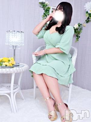 ももえ(30) 身長166cm、スリーサイズB88(E).W61.H89。佐久発デリヘル 佐久上田人妻隊(サクウエダヒトヅマタイ)在籍。