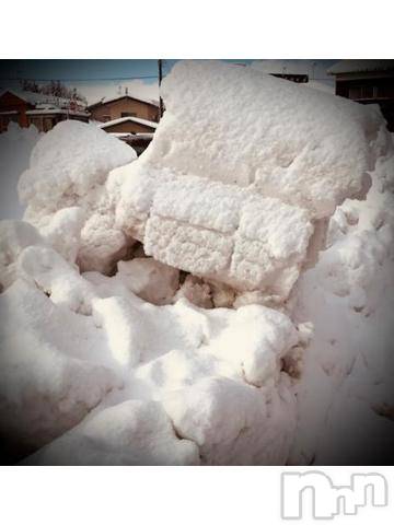 新潟デリヘル五十路マダム新潟店(カサブランカグループ)(イソジマダムニイガタテン)浅見怜(49)の2022年2月18日写メブログ「ゆきのかべ。。」