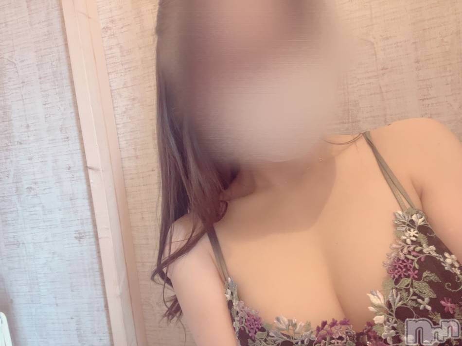 新潟手コキ(アロファン)の2023年6月23日お店速報「【緊急体験】ゴールド級の逸材を発見しました🔥」