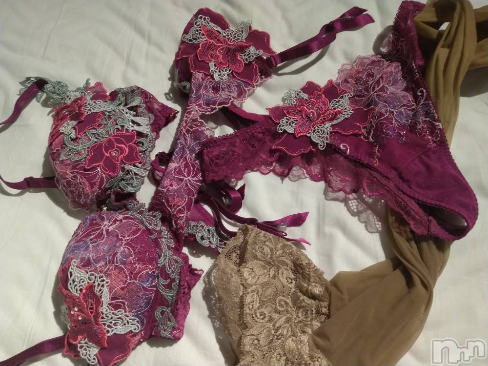 佐久発デリヘル佐久上田人妻隊(サクウエダヒトヅマタイ) さな(43)の5月11日写メブログ「どれにしようか？」