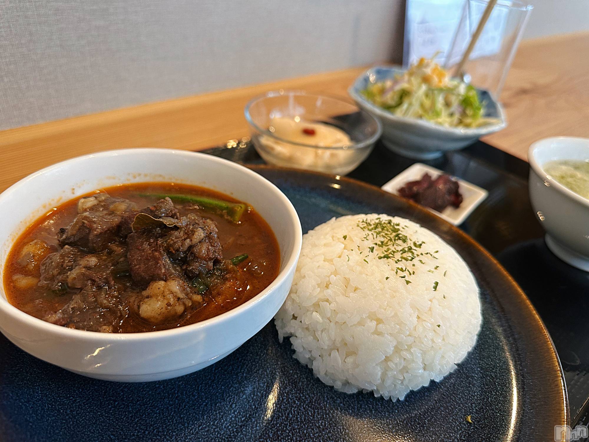 Įʥå륺СL'asile(饸) 2024ǯ1228̥֥֤Фϡ