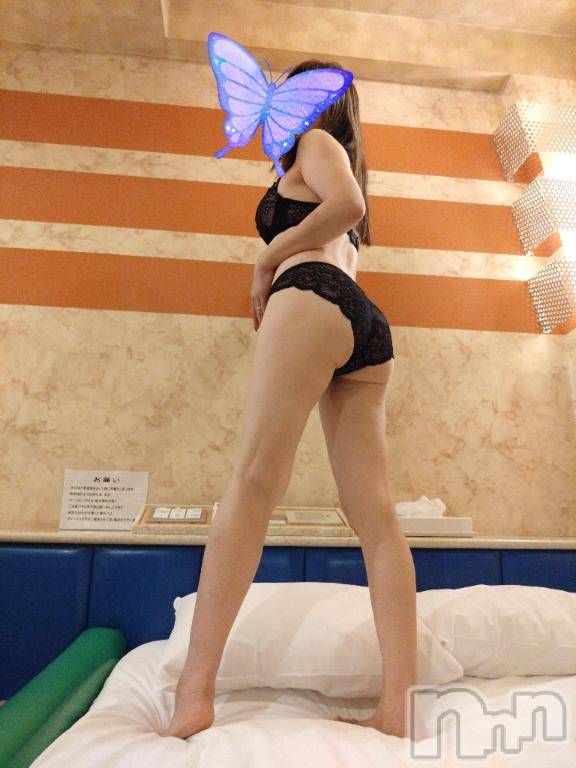 新潟デリヘルSecret Love(シークレットラブ) なつみ☆極上美熟女(47)の12月6日写メブログ「お尻が好きなの？」