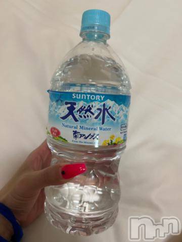 新潟デリヘル奥様特急 新潟店(オクサマトッキュウニイガタテン) うるみ(34)の8月15日写メブログ「1リットル」