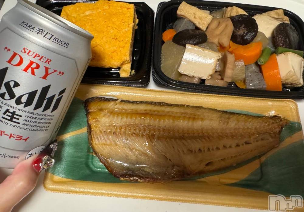 新潟デリヘル奥様特急 新潟店(オクサマトッキュウニイガタテン) うるみ(34)の10月20日写メブログ「おうち時間」