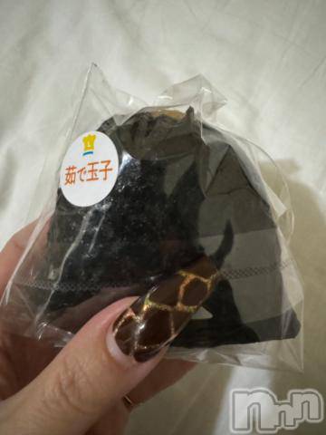 新潟デリヘル奥様特急 新潟店(オクサマトッキュウニイガタテン)うるみ(34)の2024年4月25日写メブログ「１個だけ……」