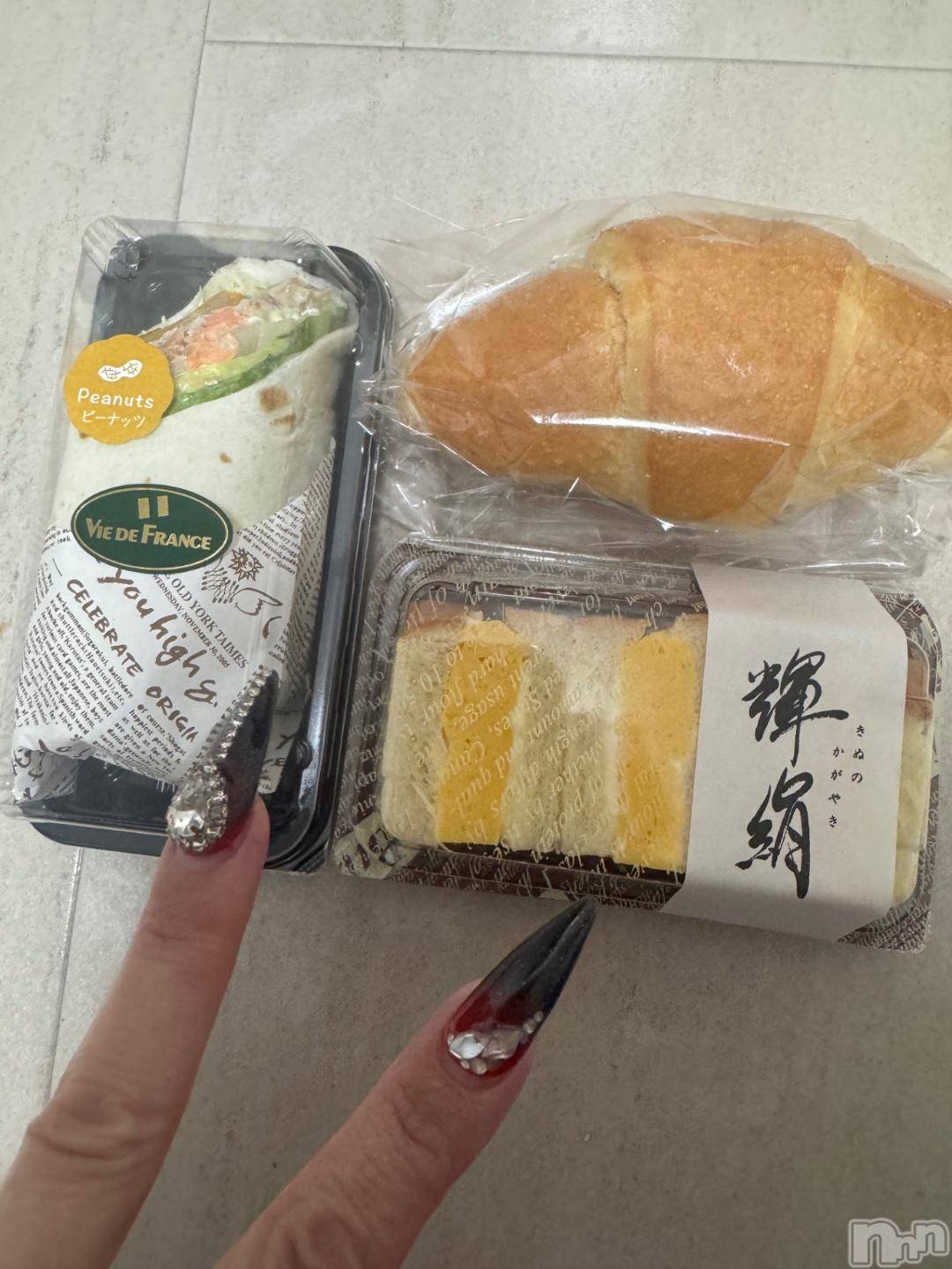 新潟デリヘル奥様特急 新潟店(オクサマトッキュウニイガタテン)うるみ(34)の2024年10月29日写メブログ「久々に♡」