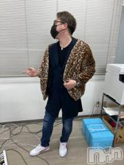 新潟デリヘル奥様特急 新潟店(オクサマトッキュウニイガタテン) うるみ(35)の1月22日写メブログ「店長に着せてみた！」