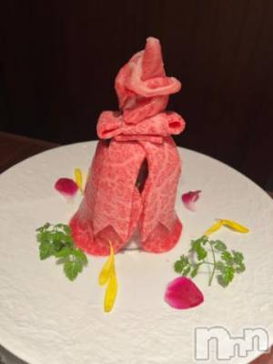 新潟デリヘル 奥様特急 新潟店(オクサマトッキュウニイガタテン) うるみ(35)の5月14日写メブログ「お肉ケーキ」