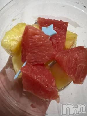 新潟デリヘル 奥様特急 新潟店(オクサマトッキュウニイガタテン) うるみ(35)の9月3日写メブログ「果物♡」