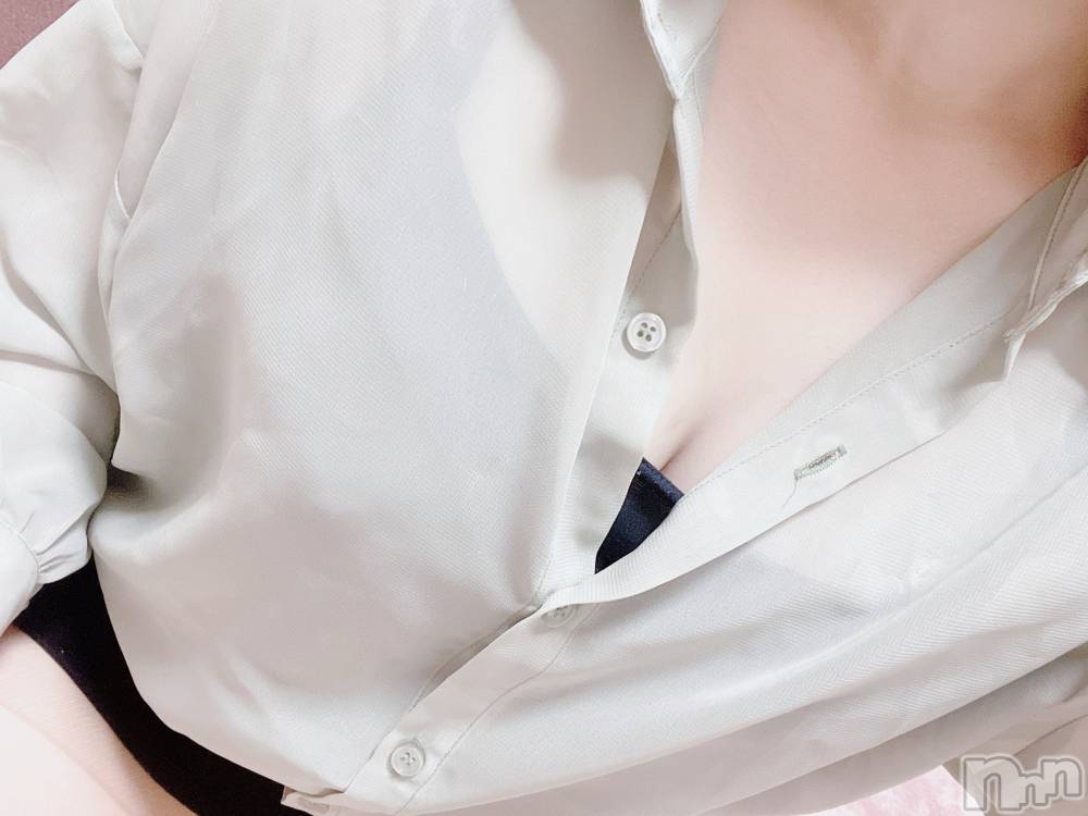 長岡デリヘルフェイム長岡店　地元の子と会える！地域密着専門店(フェイムナガオカテン) えみか☆癒し系美女(25)の11月26日写メブログ「交換はまだ早い？！」