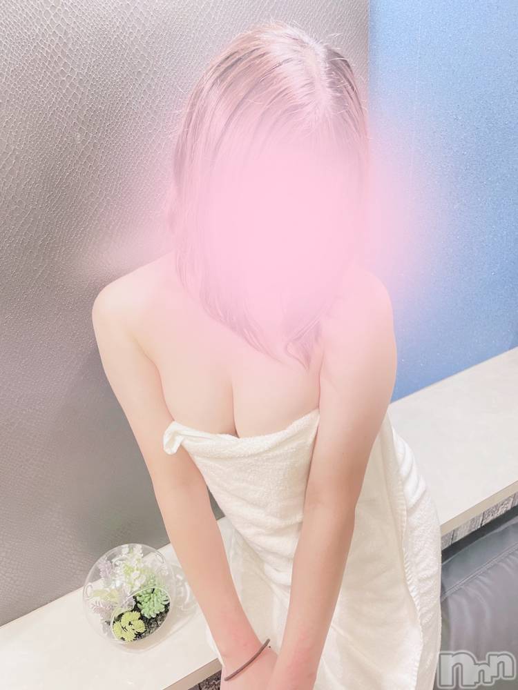 長岡デリヘルフェイム長岡店　地元の子と会える！地域密着専門店(フェイムナガオカテン) えみか☆癒し系美女(25)の7月11日写メブログ「連休半ばイチャイチャして過ごそ🎶」