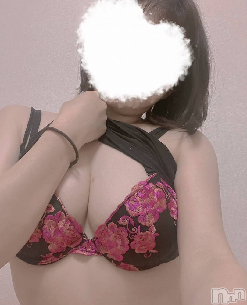 長岡デリヘルフェイム長岡店　地元の子と会える！地域密着専門店(フェイムナガオカテン) えみか☆癒し系美女(25)の7月17日写メブログ「明日出勤するよー🎶」