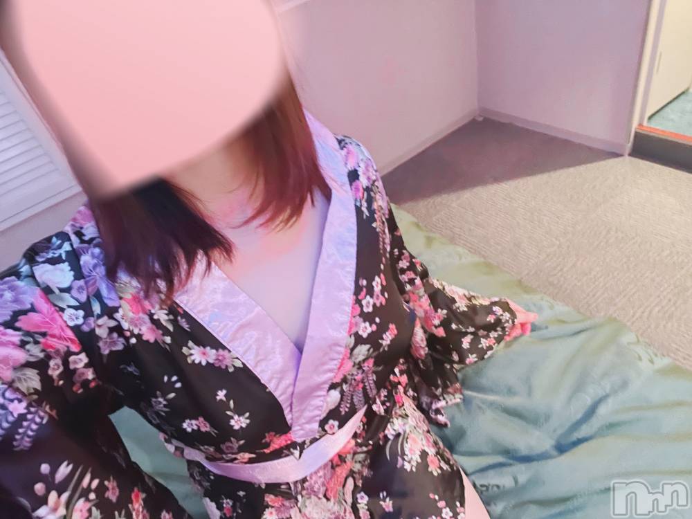 長岡デリヘルフェイム長岡店　地元の子と会える！地域密着専門店(フェイムナガオカテン) えみか☆癒し系美女(25)の1月15日写メブログ「あーそぼ💕」