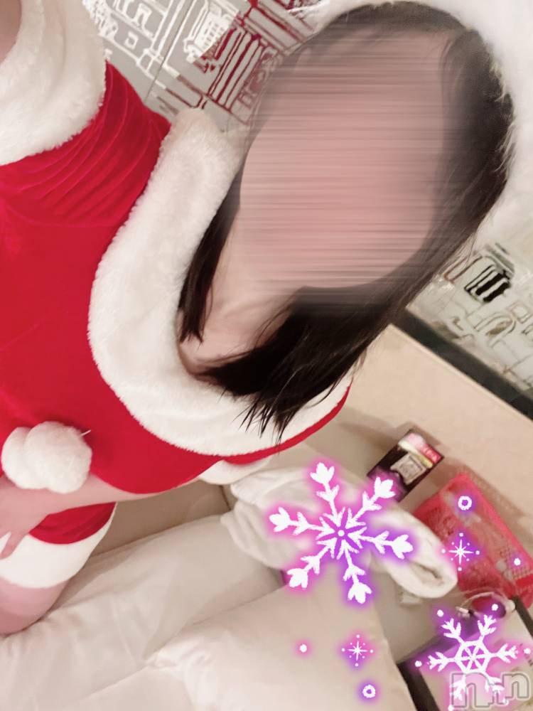 長岡デリヘルフェイム長岡店　地元の子と会える！地域密着専門店(フェイムナガオカテン) えみか☆癒し系美女(25)の12月31日写メブログ「サンタはあっというまに過ぎ去った笑」