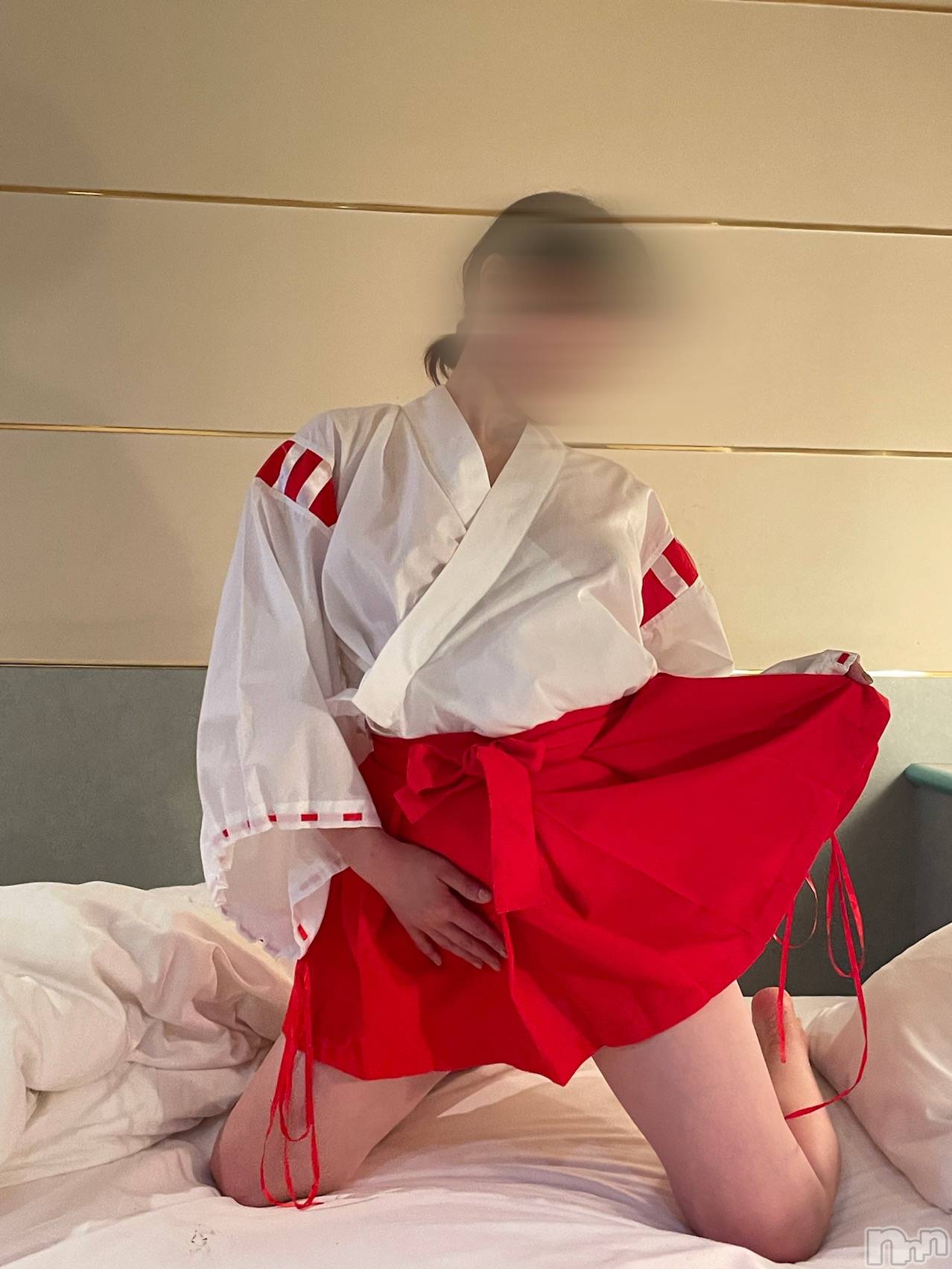 長岡デリヘルフェイム長岡店　地元の子と会える！地域密着専門店(フェイムナガオカテン)えみか☆癒し系美女(25)の2025年1月3日写メブログ「今年は‥✖️✖️に挑戦しよっかな❤️」