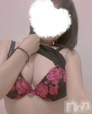 長岡デリヘル フェイム長岡店　地元の子と会える！地域密着専門店(フェイムナガオカテン) えみか☆癒し系美女(25)の7月17日写メブログ「明日出勤するよー🎶」