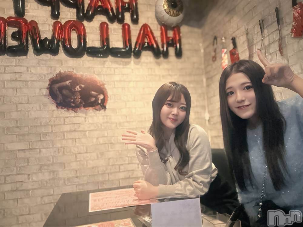 新潟駅前スナック・ガールズバーGirls Bar Bacchus新潟駅前店(バッカスエキマエテン) あすかの10月30日写メブログ「はじまるよー👻🎃」