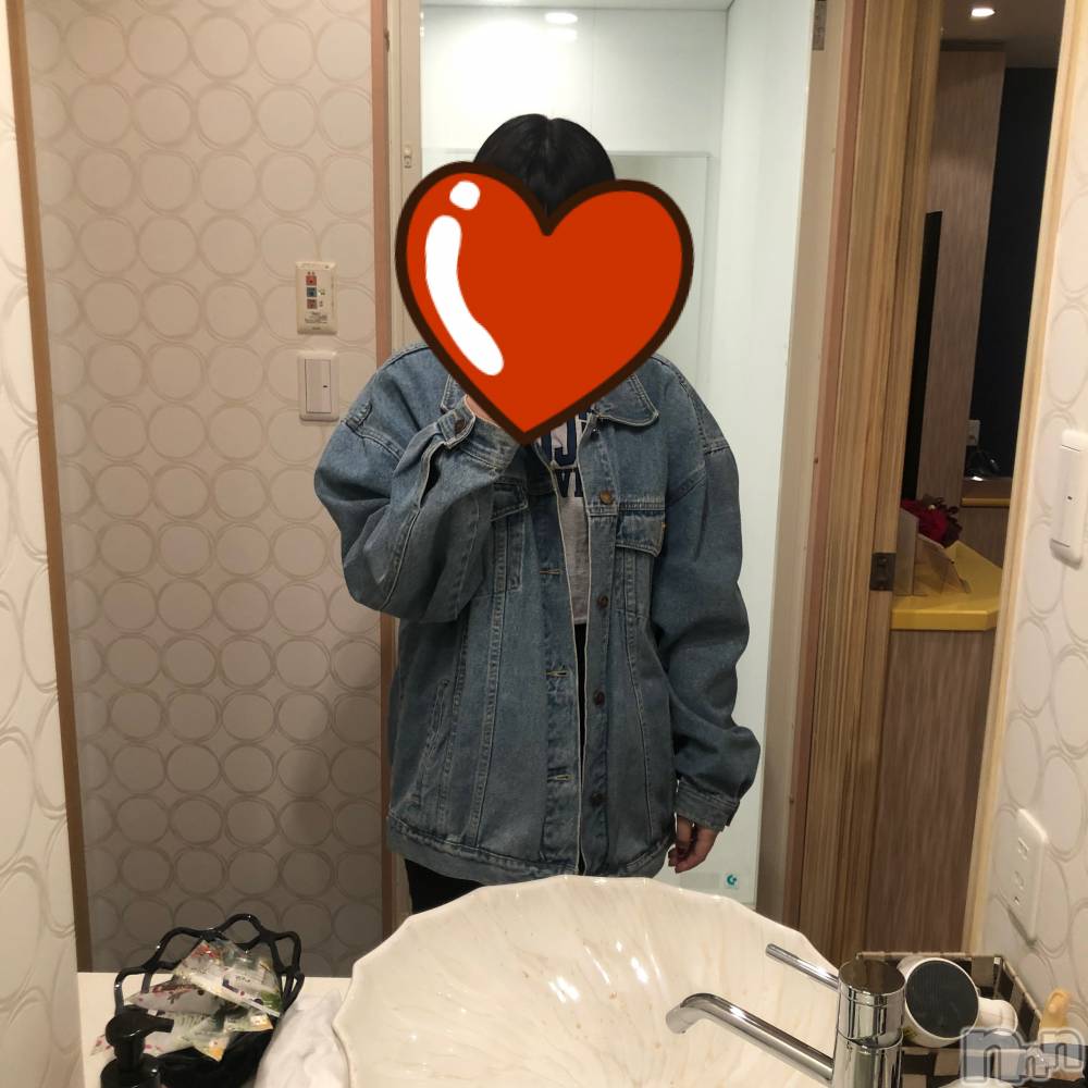 三条デリヘル新潟デリヘル倶楽部　三条店(ニイガタデリヘルクラブ　サンジョウテン) あいり(20)の11月23日写メブログ「初出勤！」