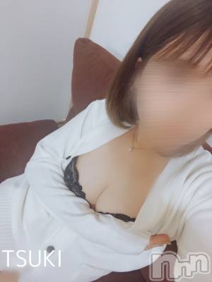 新潟デリヘル ENDLESS-安心の地元新潟の素人のみ-(エンドレス) ツキ☆彼女感MAX癒し系美少女(21)の1月24日写メブログ「「夜行性の人って実は...🤍」」