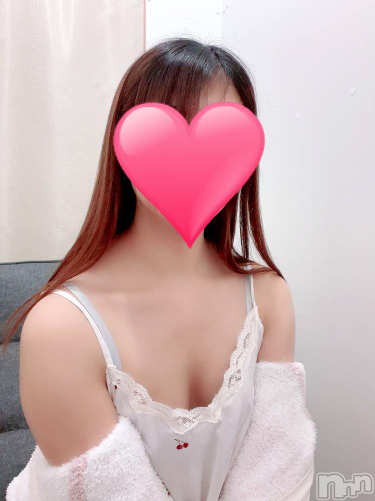 新潟手コキsleepy girl(スリーピーガール) 新人みくちゃん(20)の3月4日写メブログ「一緒に遊びませんか？🏩」
