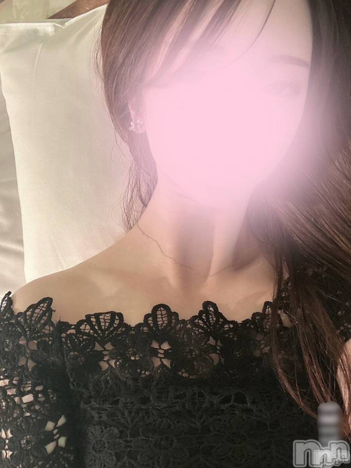 新潟デリヘル(オフィスアムール)の2025年9月10日お店速報「★SS級綺麗過ぎる美女【ななせ©】★本日もオススメ美人OL多数出勤です♡」