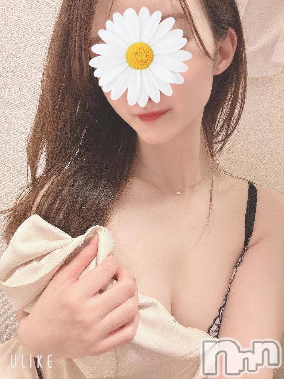 新潟デリヘル(オフィスアムール)の2025年9月26日お店速報「★新人OLさん本日出勤♡★【体験ななせ©・体験かりん©・体験りら©】」