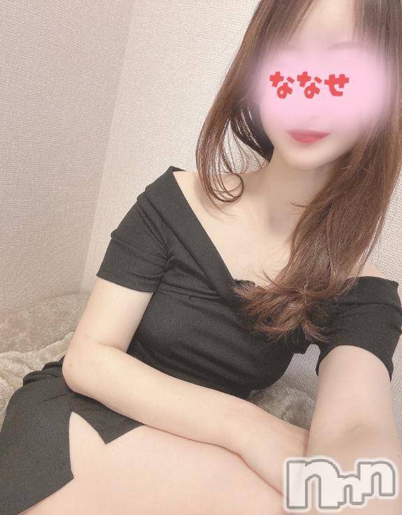 新潟デリヘル(オフィスアムール)の2025年10月27日お店速報「★新人OLさん揃い踏み♡★【体験ひより©・体験ななせ©・新人かすみ©】」