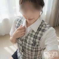 新潟デリヘル Office Amour(オフィスアムール)の10月19日お店速報「★秋の夜長いかがお過ごしですか？★金木犀の香る甘い密室でエッチな残業を♡」