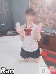 新潟デリヘルENDLESS-安心の地元新潟の素人のみ-(エンドレス) ミラン★小悪魔系(25)の5月25日写メブログ「このローションでどうして欲しいか言ってごらん？」
