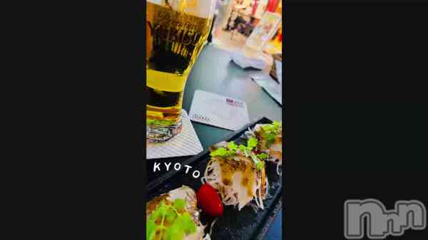 &#x1F37A;&#x1FAF6;&#x1F3FB;&#x2764;&#xFE0F;&#x200D;&#x1F525;