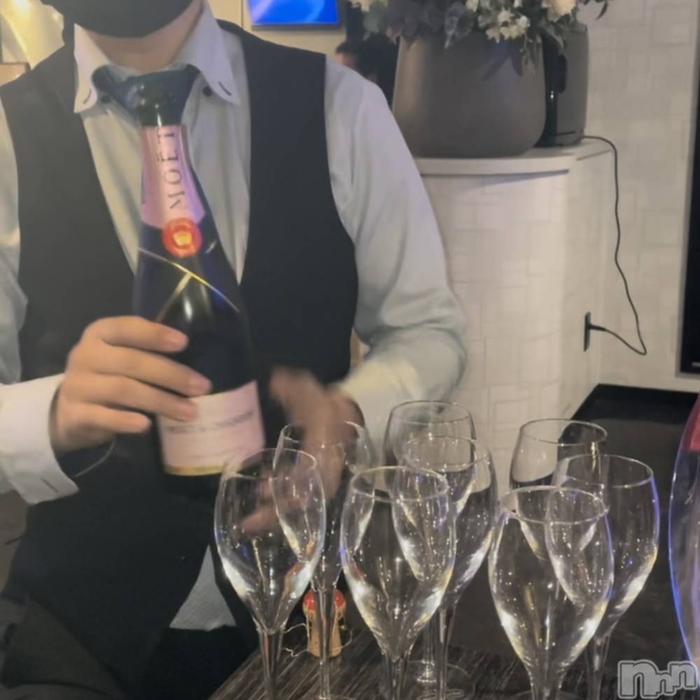 �����������Х��顦�����Blanc (�֥��) �ᤤ��3��30���̥�֥�����˨����💓��